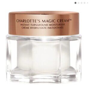 Charlotte Tilbury Magic Cream Anti-Aging Moisturizer with Hyaluronic Acid | NEW